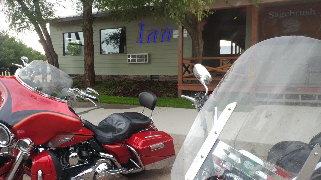 Sagebrush Inn & Suites Broadus Esterno foto